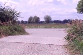 a cd wank and cum on road