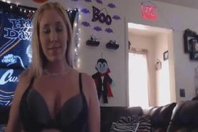 Horny Blonde Babe Squirting For Her Viewers