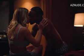 Sydney loves black cock