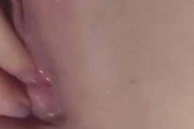 Squirting the pussy 3