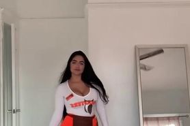 Hooters Girl