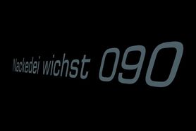 Nackedei wichst 090