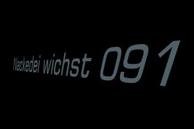 Nackedei wichst 091