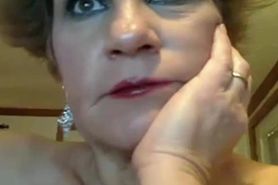 52 year old lady on the naughty on webcam 