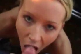 Geile Sau von Privatsex69 lutscht meinen Schwanz