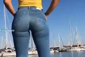 Mamasita y su sexy ass