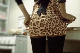 Hot babe in mini skirt show amazing ass and pussy