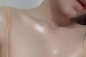 Show my nipple