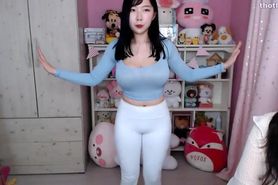 Bouncy Asian Tits