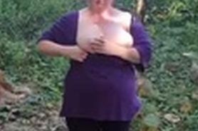 Mature BBW flashing outdoors