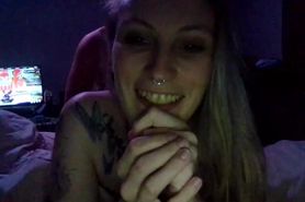 slut reading comments