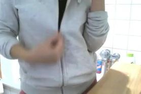 Shaving your pussy