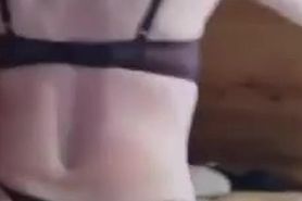 La patronne toujours aussi chaude