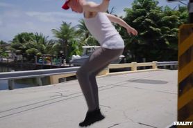 Parkouring Her Pussy