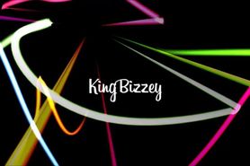 BitchNr1 - STRAP-ON FICK in Umkleide