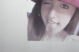 Cumtribute tos sexy young lalyloka