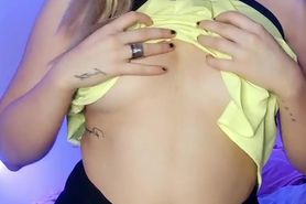 Kira Reed Nip Slip OnlyFans Leak