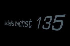 Nackedei wichst 135