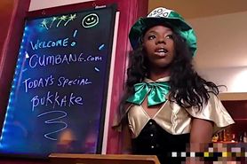 Sarah Banks blowbang bukkake