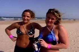 Kim Dixon Tippin flashes her tits for the GGW cover