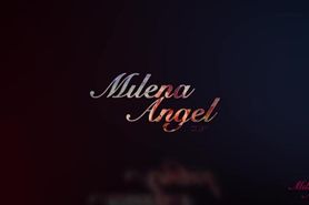 Milena open pussy strip