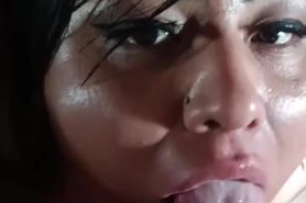 Mexicana Caliente chupando verga grande