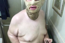 FatAssSmallDick uses anal Spreader