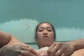 Please lick my sweet pussy juice