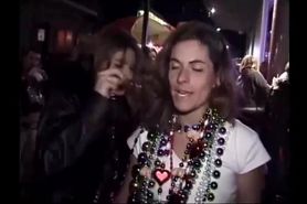 Sheri Geiger Tennett has lesbian sex at mardi gras