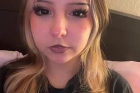 Cyber slut shows sucking skills