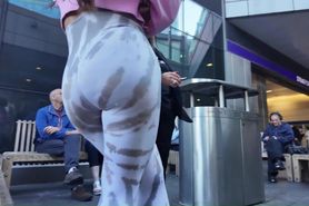 Candid Leggings Ass