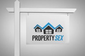 Busty Property Agent Make a Hot Deal