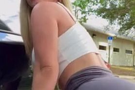 Hot MILF Twerks Ass Outside