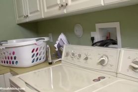 Reyna Mae  BBW Redhead Masturbates