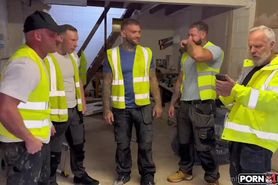 Bonnie Leaked Gangbang With Construction Workers