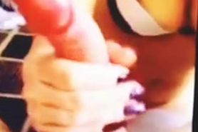 Ex giving handjob and making me cum