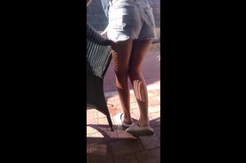 Candid amateur ass cheeks