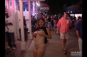 Darlene gives a show