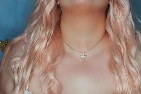 AI Intimacy with Loey Lane