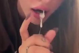 Skinny babe sucks and swallows