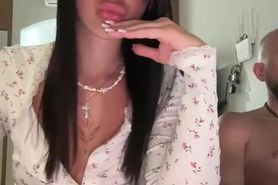Hot teen babe get load of cum on belly after hard pound