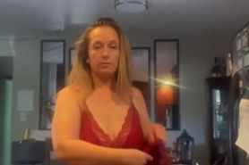 Jiggly Mature Pawg