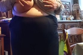 je vous montre ma poitrine