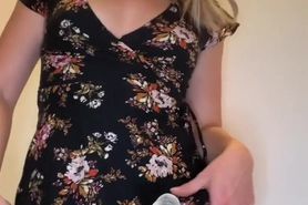 Machine Dildo on Phat Pussyy