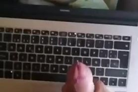 TRIBUTE FORA FOLLOWER