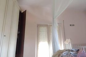 a milf flasher in bedroom 8521