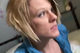 a MILF mast on webcam 2014