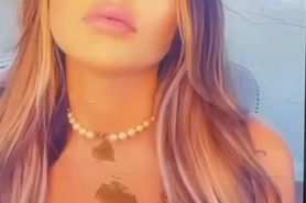 Juli Annee thanksgiving cumtribute