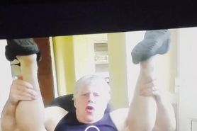 Kirsty cumming over me