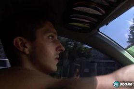 Alexis pumped in the bath